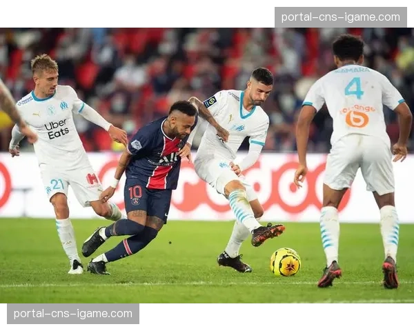 历史交锋数据:米兰德比或直接决定两队欧冠资格前景 历史交锋数据:米兰德比或直接决定两队欧冠资格前景